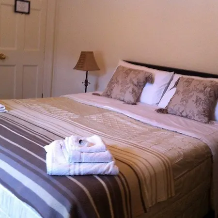 בית הארחה House Town House A91 Ty06 4*